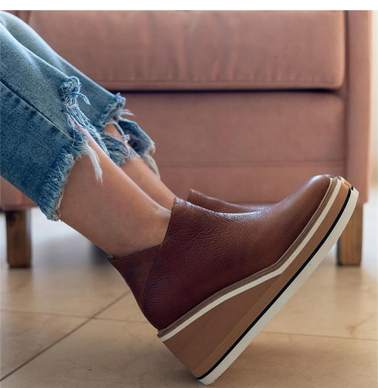 Stützende und modische orthopädische Schuhe