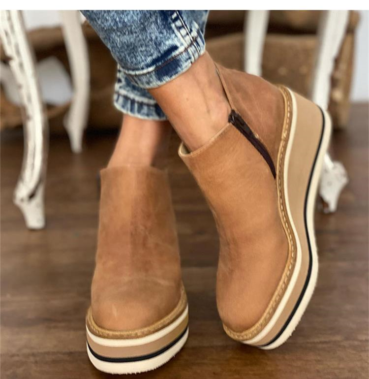 Stützende und modische orthopädische Schuhe