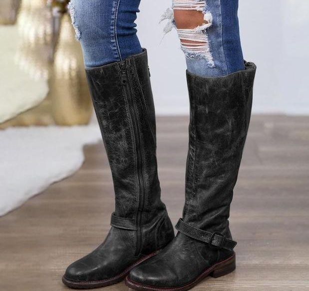 Maßgeschneiderte unterstützende orthopädische Stiefel