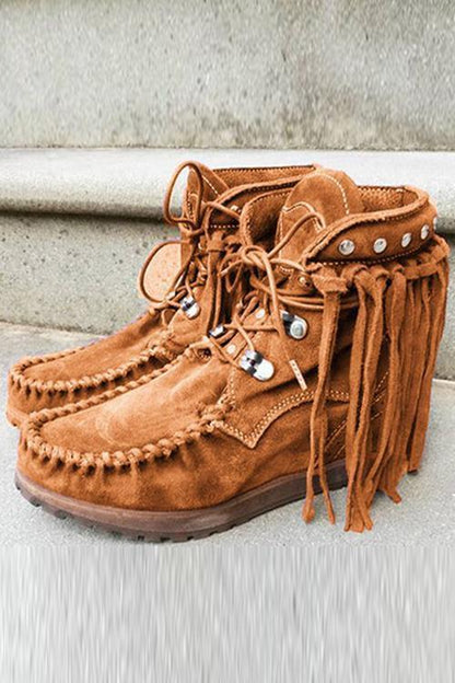 Modische und stützende orthopädische Stiefel