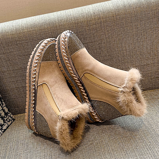 Legere und stützende orthopädische Schuhe