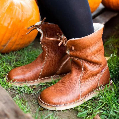 Stützende und modische orthopädische Schuhe