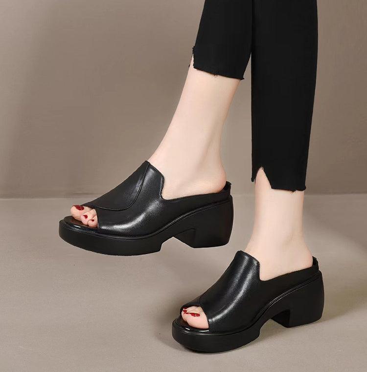 Unterstützende, modische orthopädische Sommerschuhe