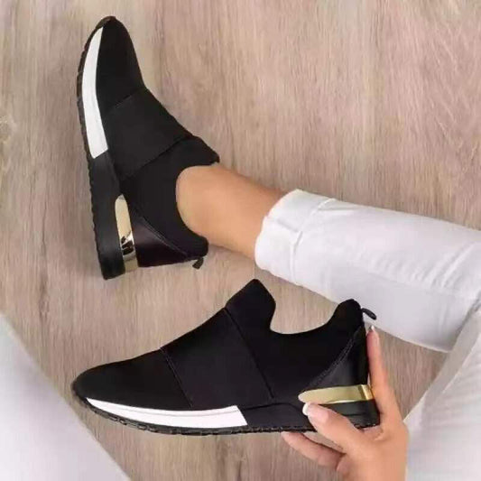 Elegante und stützende orthopädische Schuhe