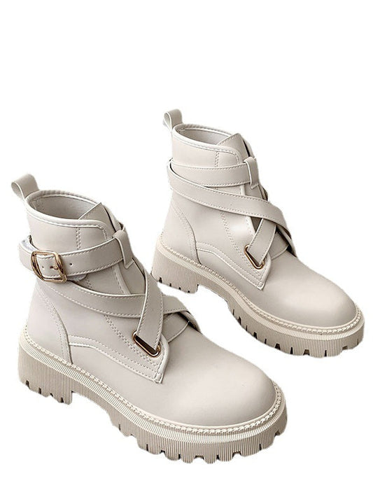 Modische und stützende orthopädische Schuhe