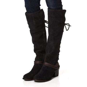 Hochwertige orthopädische Stiefel