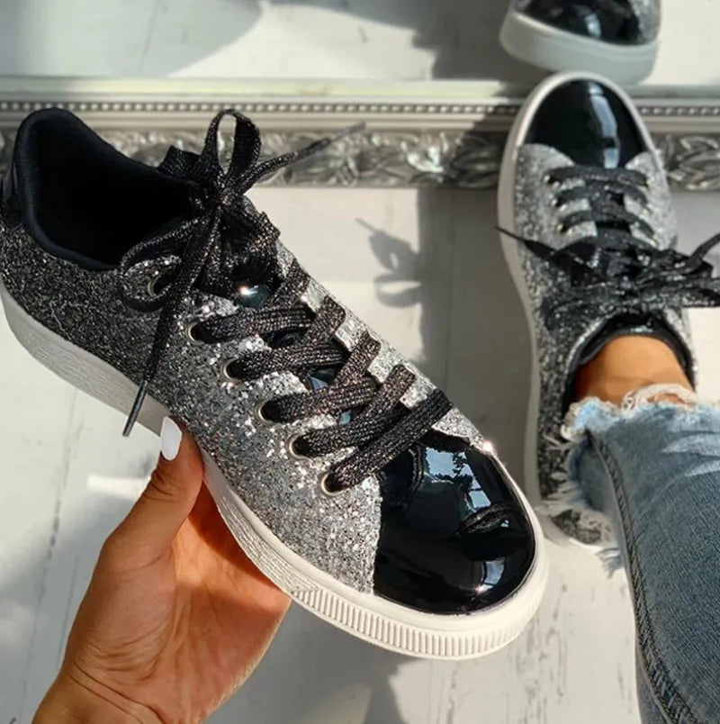 Modische und stützende orthopädische Schuhe