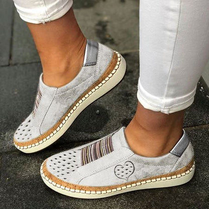 Bequemes und modisches orthopädisches Schuhwerk