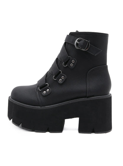 Bequeme und modische orthopädische Schuhe
