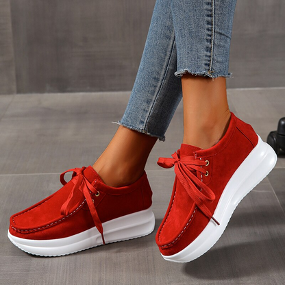 Schlanke und stützende orthopädische Schuhe