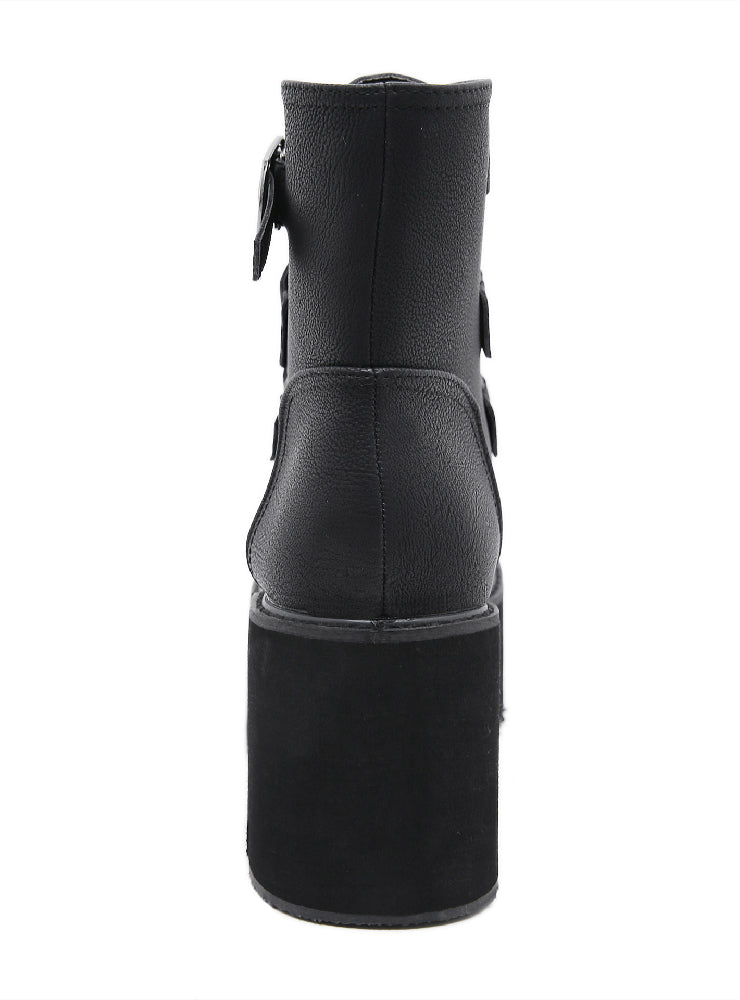 Bequeme und modische orthopädische Schuhe