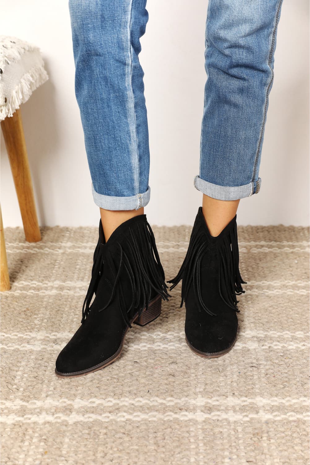 Modische, stützende orthopädische Stiefel