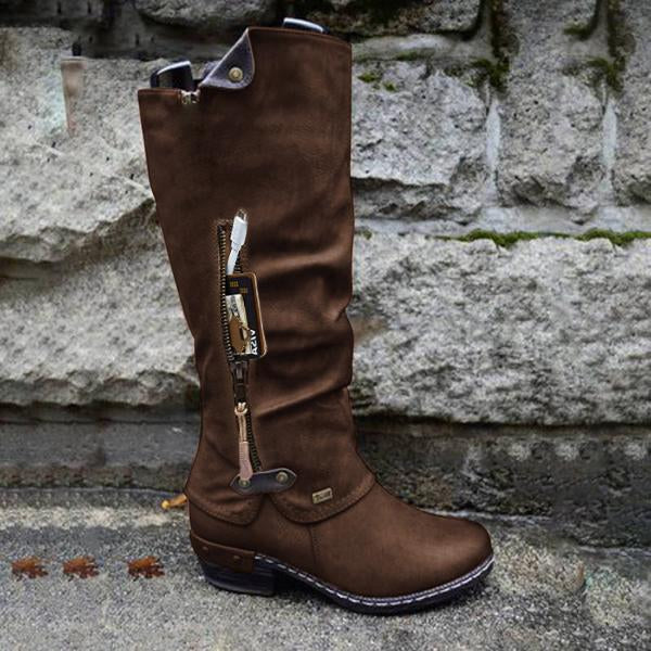 Strapazierfähige orthopädische Stiefel