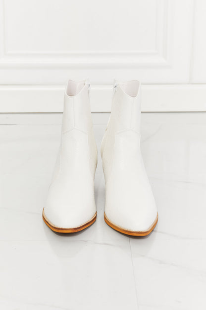 Elegantes und stützendes orthopädisches Schuhwerk