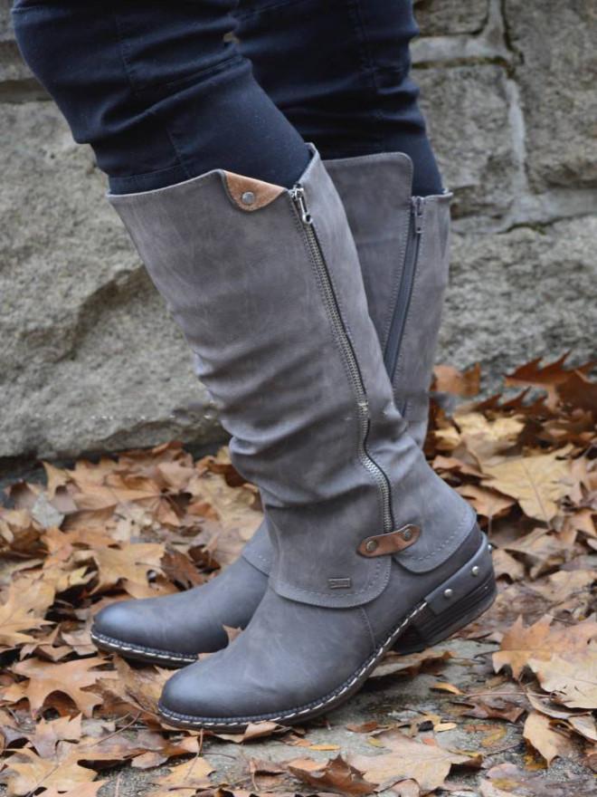 Unterstützende orthopädische Stiefel