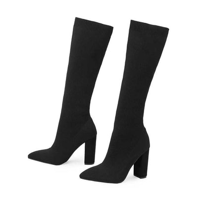 Stylische und stützende orthopädische Schuhe