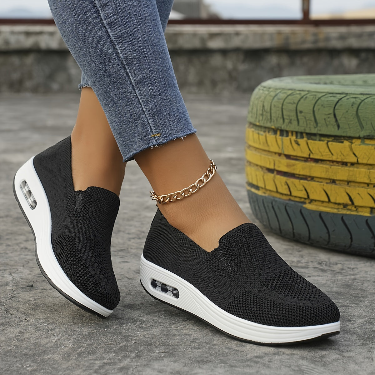 Moderne und unterstützende orthopädische Sneakers