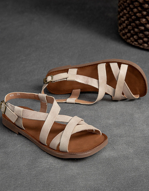 Stützende und vielseitige orthopädische Sommersandalen