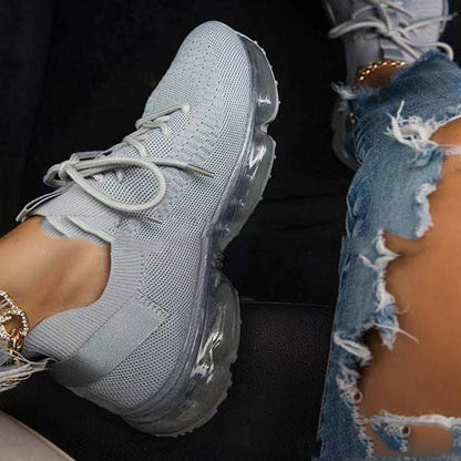 Zeitlose und stützende orthopädische Schuhe