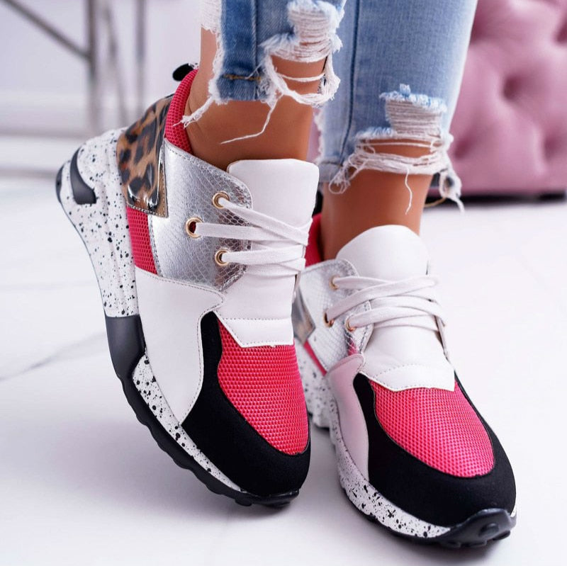 Unterstützende, modische orthopädische Schuhe