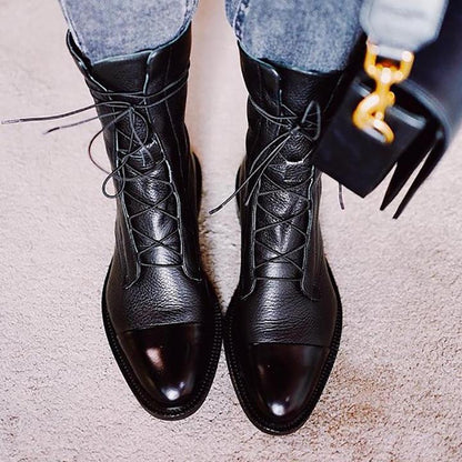 Unterstützende leichte orthopädische Stiefel