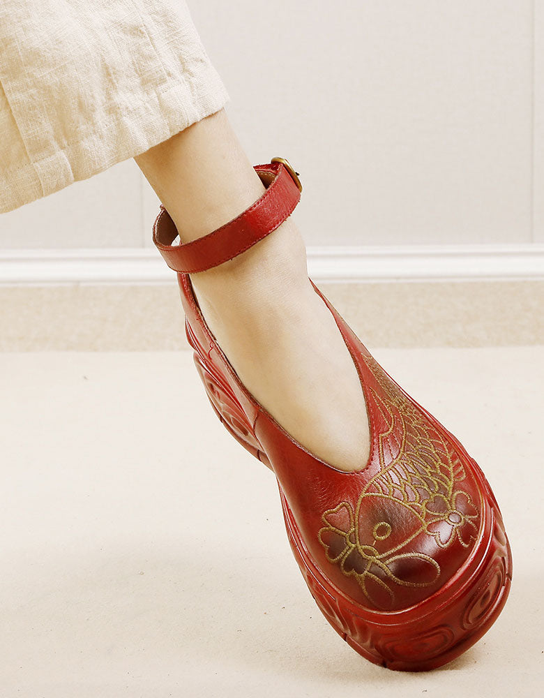 Bequeme und modische orthopädische Sommersandalen