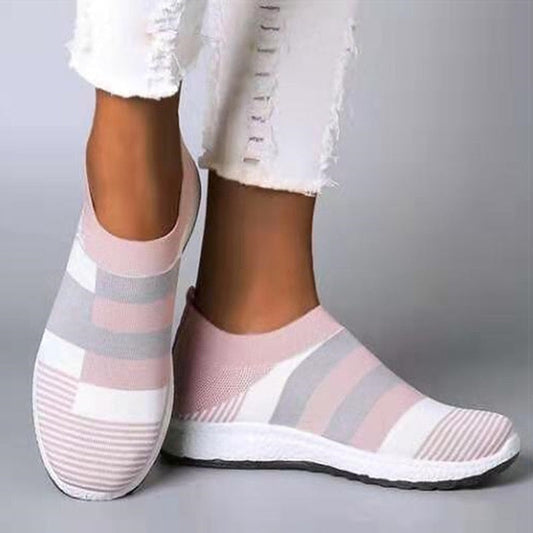 Moderne und stützende orthopädische Schuhe
