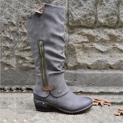 Strapazierfähige orthopädische Stiefel