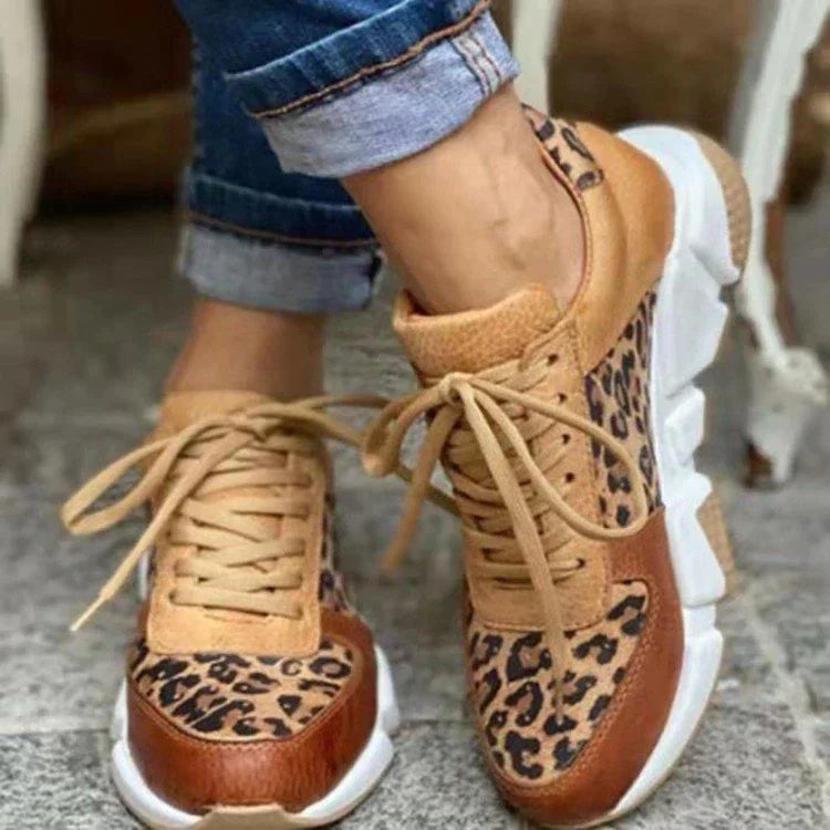 Maßgeschneiderte stützende orthopädische Schuhe