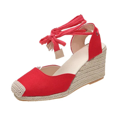 Leichte und modische orthopädische Schuhe