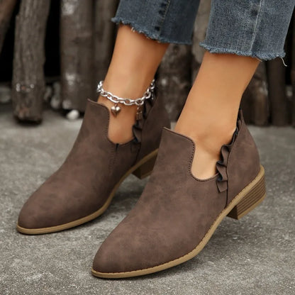 Maßgeschneiderte und bequeme orthopädische Stiefel