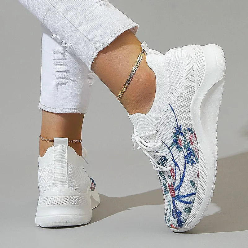 Modische und stützende orthopädische Schuhe
