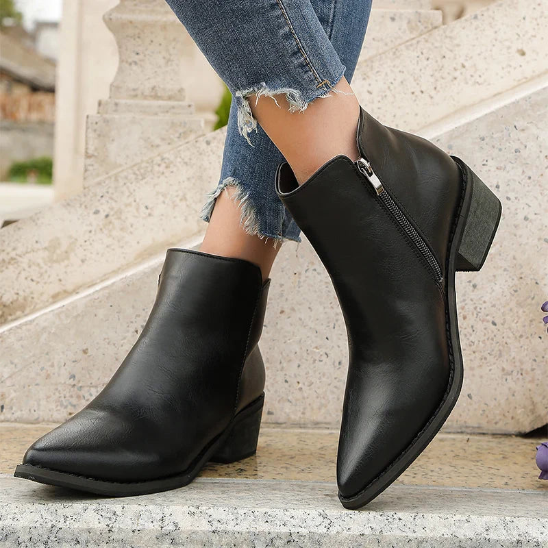 Zeitloses und stützendes orthopädisches Schuhwerk