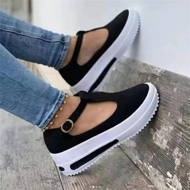 Leichte und modische orthopädische Schuhe