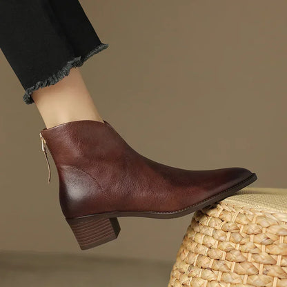 Modische, stützende orthopädische Schuhe