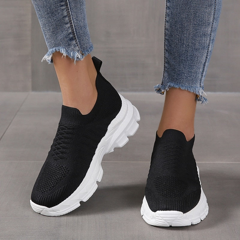 Stützende und modische orthopädische Schuhe
