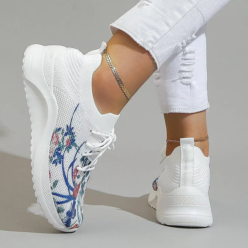 Modische und stützende orthopädische Schuhe