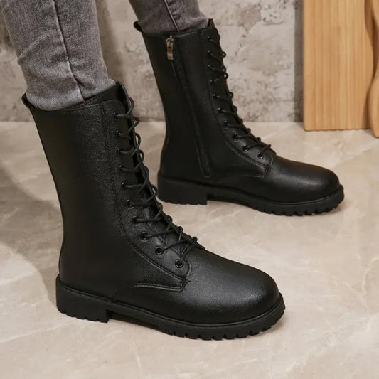 Modische und stützende orthopädische Schuhe