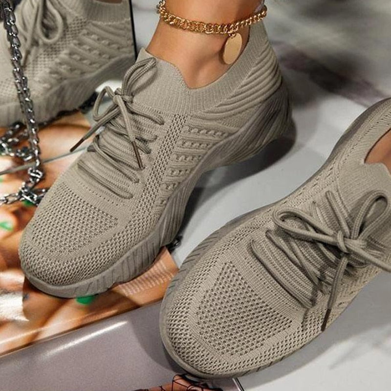Vielseitige und stützende orthopädische Schuhe