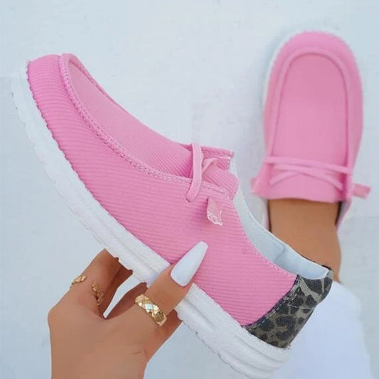Modische und stützende orthopädische Schuhe