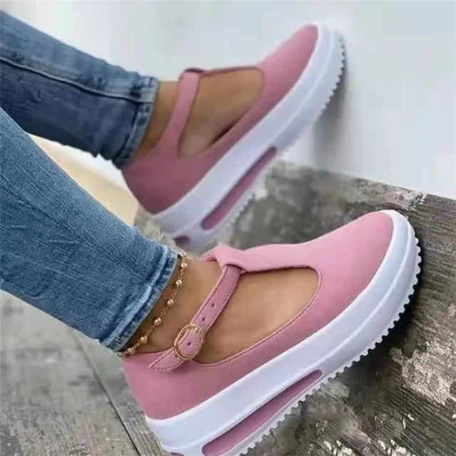 Leichte und modische orthopädische Schuhe