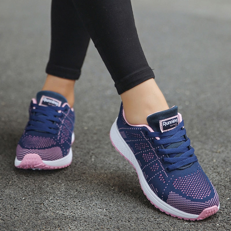 Modische und stützende orthopädische Schuhe