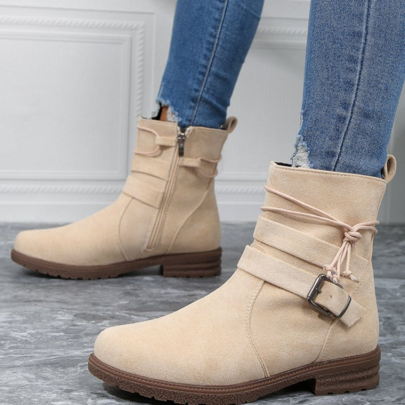 Zeitlose und unterstützende orthopädische Stiefel