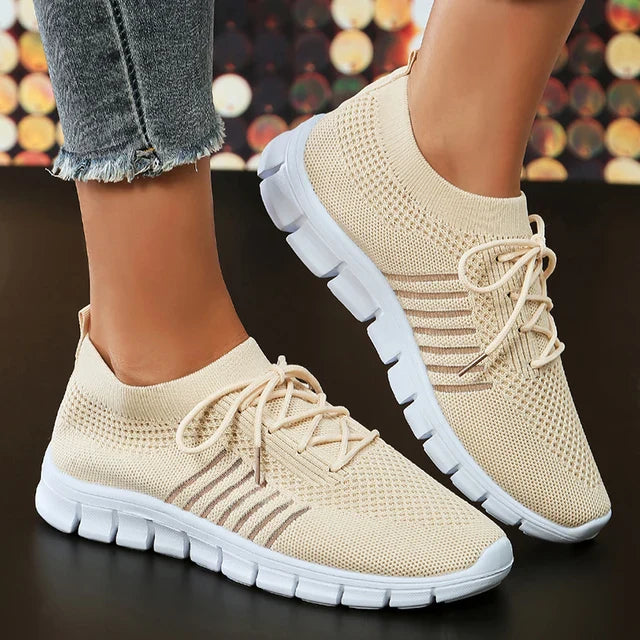 Einfache und leichte orthopädische Schuhe