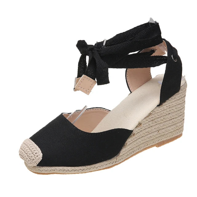 Leichte und modische orthopädische Schuhe