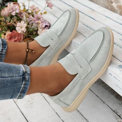 Elegante und detaillierte stützende Loafers