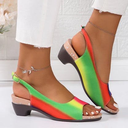 Minimalistische und stützende orthopädische Schuhe