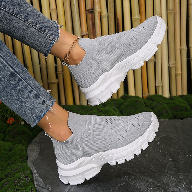 Elegante und stützende orthopädische Schuhe