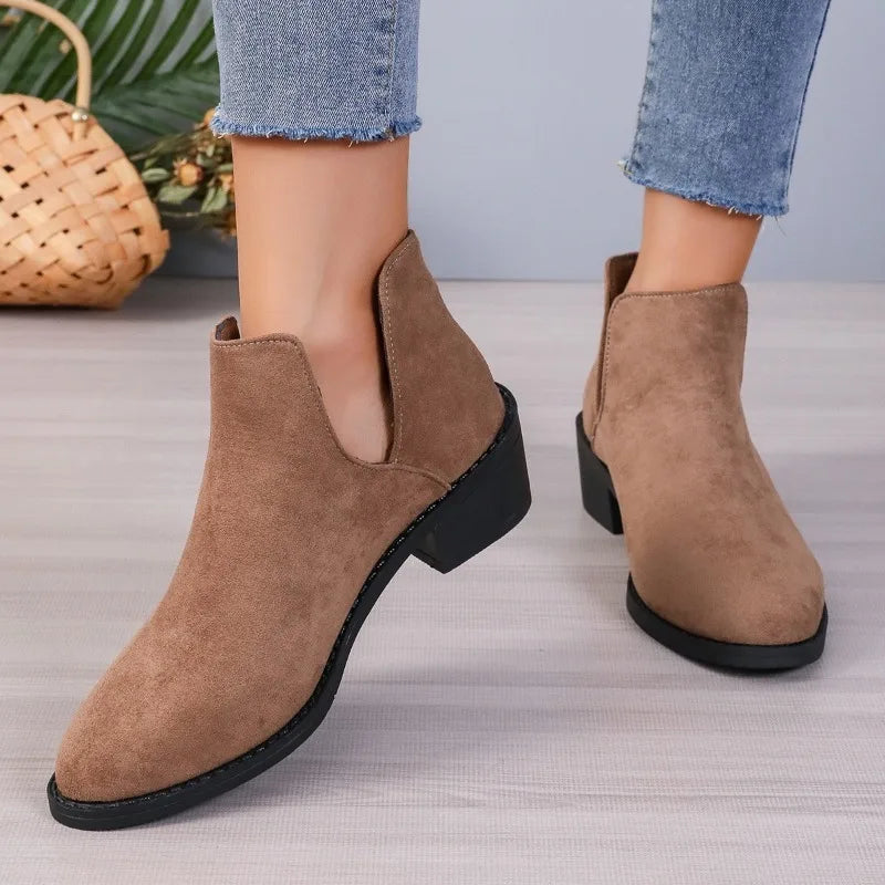 Entspannte und stützende orthopädische Schuhe