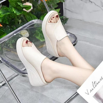 Unterstützende, modische orthopädische Sommerschuhe